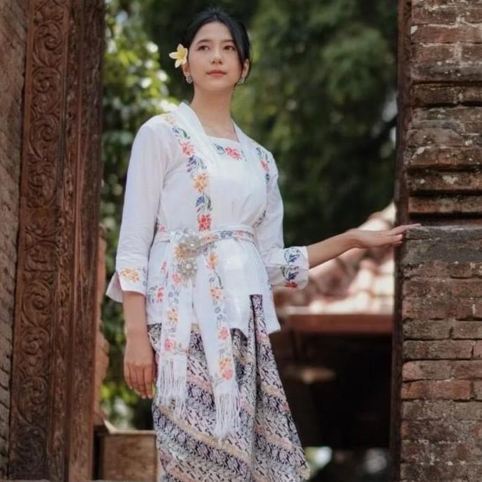 Selendang Batik Encim Pekalongan Katun Paris