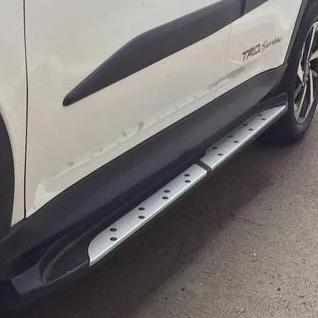 Injakan Samping Mobil Rush Lama Terbatas