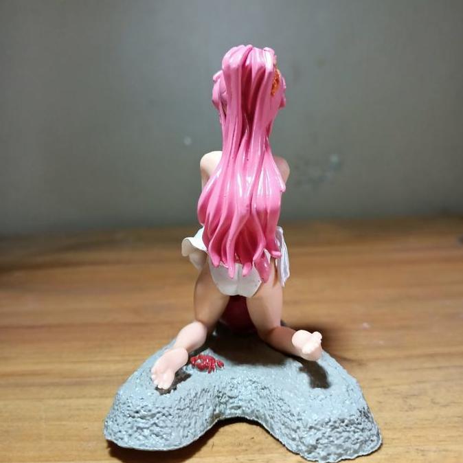 action figure anime cewek gundam pasir