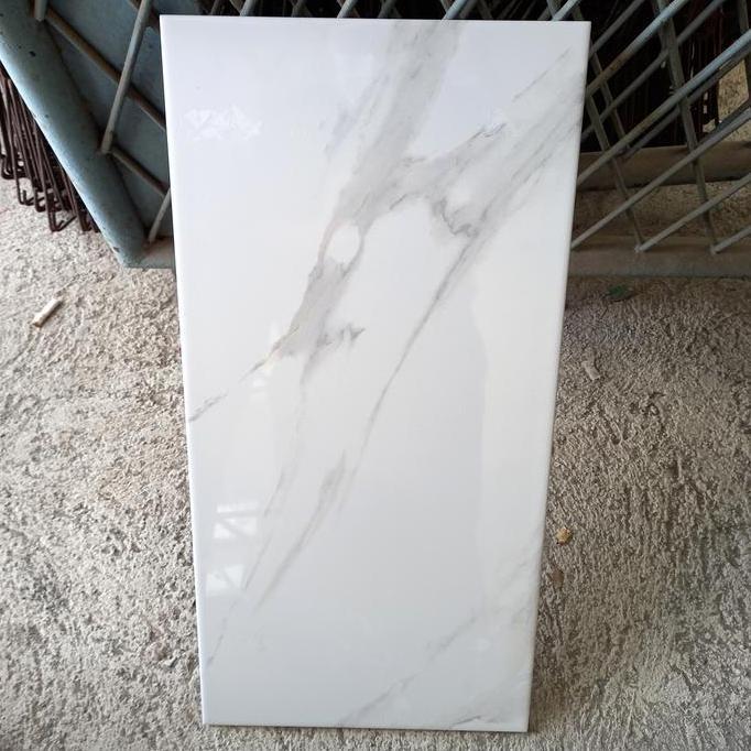 KERAMIK IKAD 30X60 MARBLE