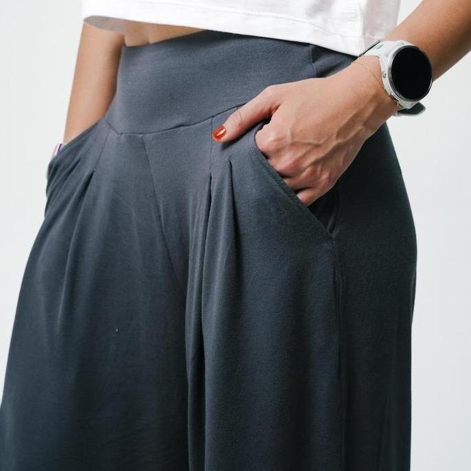 O2 x MR | Hh Rise Wide Leg Jogger Pants