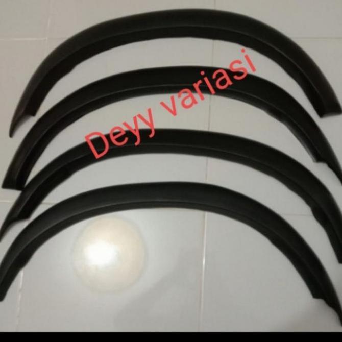 '' OVER FENDER MOBIL  AVANZA 2005-2011 //