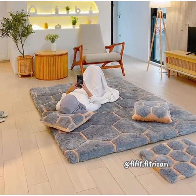 Gian karakter - Karpet Bulu tebal / Kasur lantai Bulu / Busa Motif Hexagon premium Anti Slip Size 20