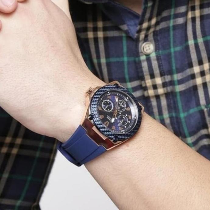 JAM TANGAN PRIA GUESS W1049G2