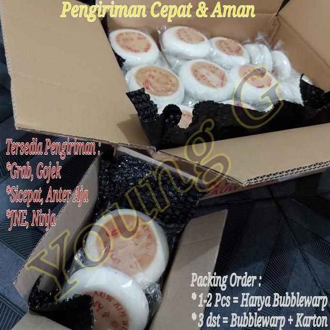 Kue Bulan Mooncake Tong Jiu Pia Phia Ny. Lauw (Lauw Kim Wie) Halal