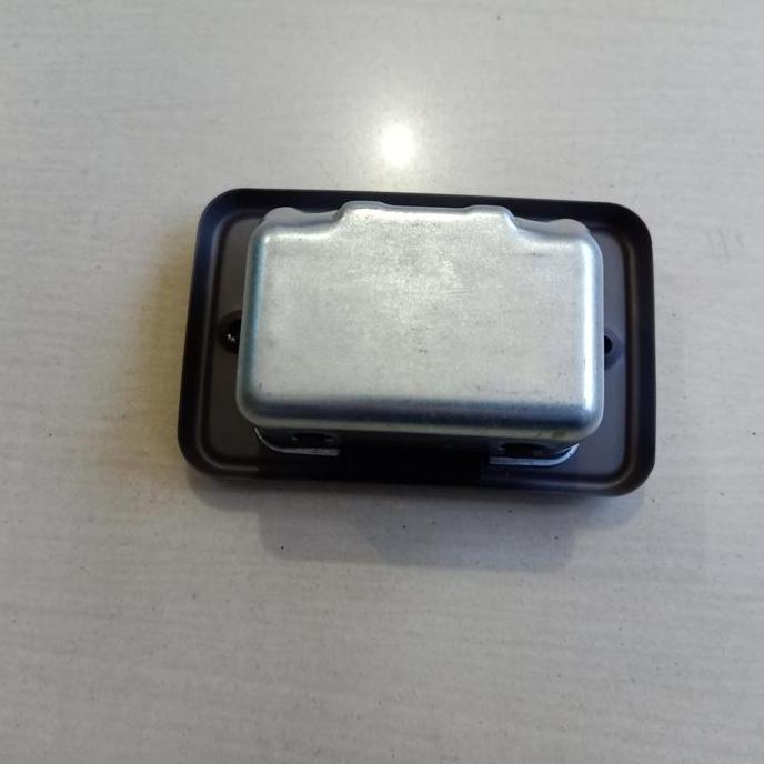 Tempat Asbak mobil/Asbak Tray Mobil Universal