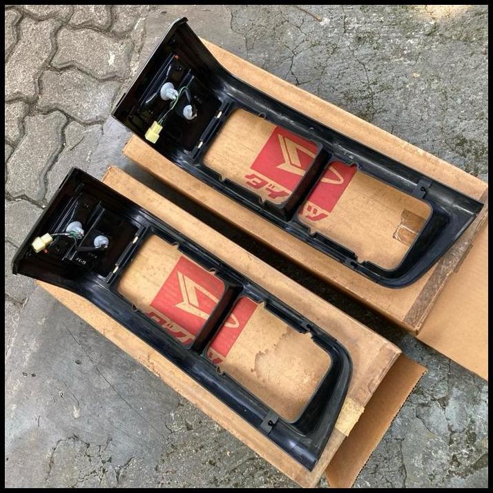 BEST DEAL GARNISH GRILL GRILLE COVER FRAME RING LAMPU DEPAN SET KANAN KIRI ZEBRA VAN JUMBO TROOPER S