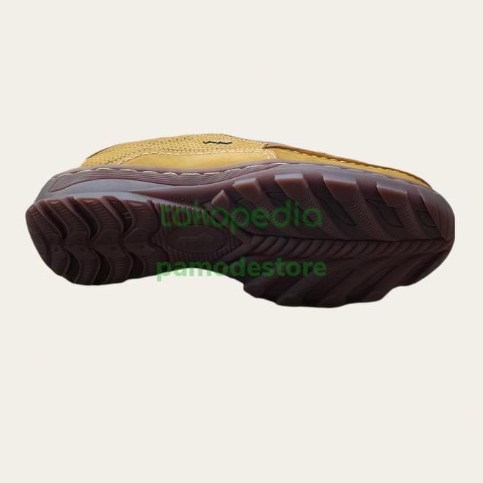SEPATU PANTOFEL SLIP ON KULIT UNTUK PRIA GATS TO 2203 ORINAL