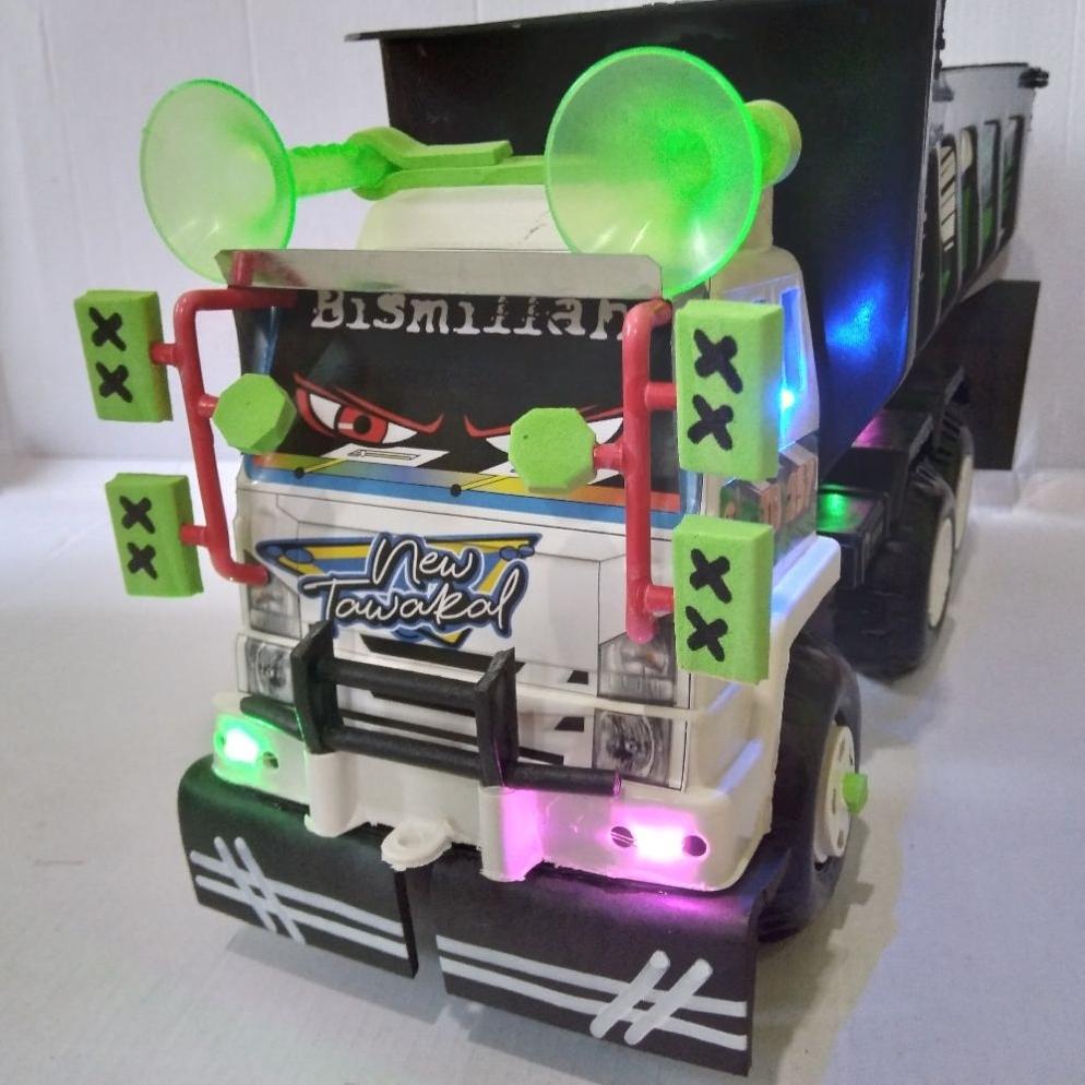 ready stock` [cod] truk modifikasi mobil plastik truck mainan truk pasir ttp02 avenger