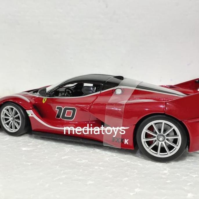 diecast 1:24 bburago Ferrari fxx k
