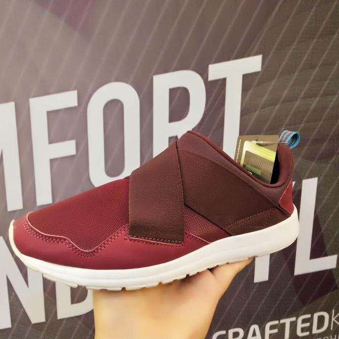 Sepatu League Merah Vault Slip on Pria Sneakers Cowo murah orinal