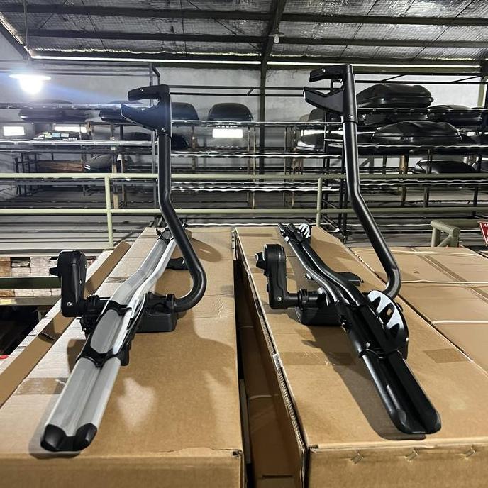 DEDE BIKE RACK WHALE CARRIER UNTUK MEMBAWA SEPEDA DI ATAS MOBIL SOLUSI TRANSPORTASI SEPEDA COCOK UNT