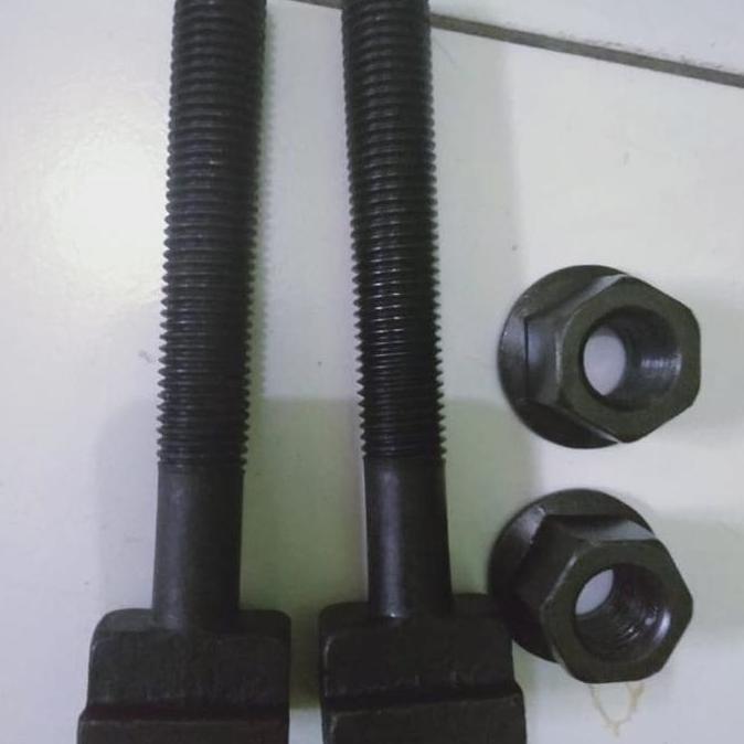 BAUT T SLOT M24 X 150