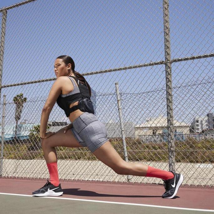 SEPATU LARI WANITA NIKE AIR ZOOM STRUCTURE 25 (DJ7884 001)