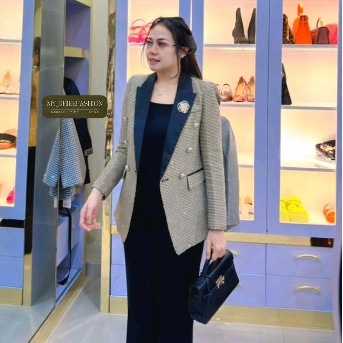 Fwbgy- B181-Mydhieefashion7 Blazer Kotak Kancing Besar Banyak