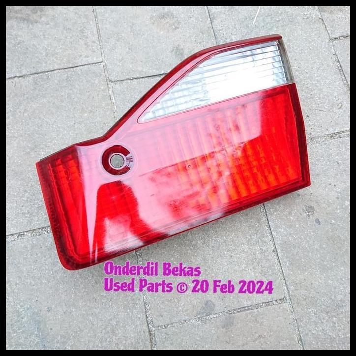 HOT DEAL GARNISH LAMPU BAGASI KANAN HONDA ACCORD VTI S86 2001 