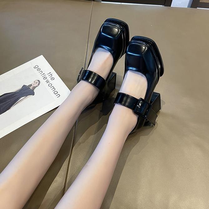Sepatu Hak Tinggi Tahu Wanita Terbaru Korea Hitam Tali Gesper Murah Big Size Pointed Toe Black Mary 