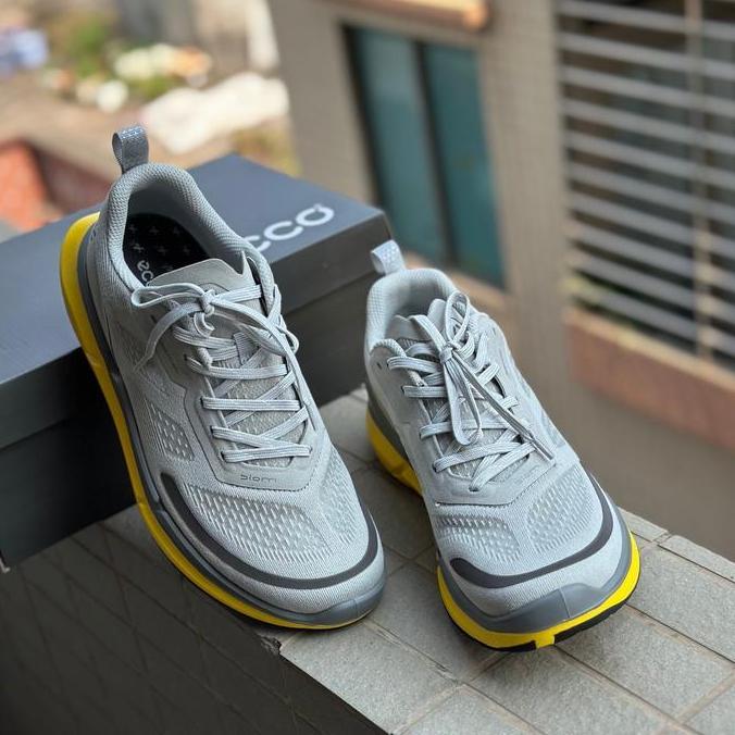 Ecco Olahraga Sepatu Golf BIOM 2.2 Sepatu lari Pria Outdoor Sports Casual Shoes Sneaker 3261601