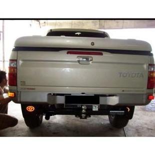 Towing Bumper Belakang Arb Model Pendek Mobil Hilux