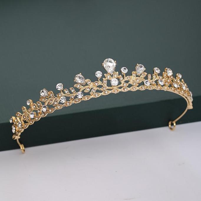 Gogopix- Mahkota Jennie Hijab Simple Wisuda Kelulusan Akad Pesta