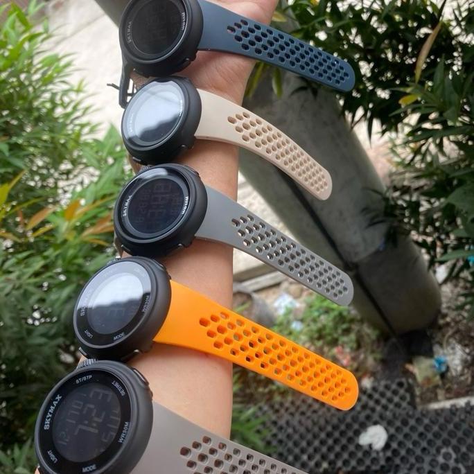 SKYMAX Jam Tangan Digital Unisex Anti Air WR30M dengan Alarm Stopwatch Hari Bulan & Tanggal Strap Ka