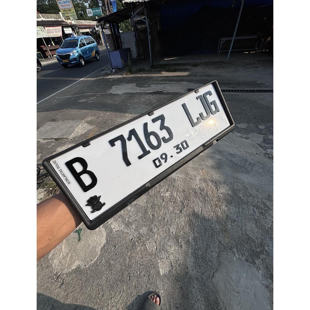PLAT TIMBUL NOMOR MOBIL CUSTOM AKRILIK VARIASI