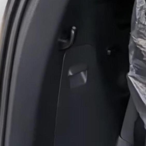 Hook gantungan barang bagasi fortuner VRZ ori