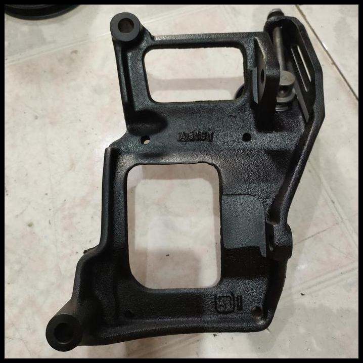 TERMURAH BRAKET BRACKET PULLY AC KOMPRESOR KIJANG EFI 2000CC 