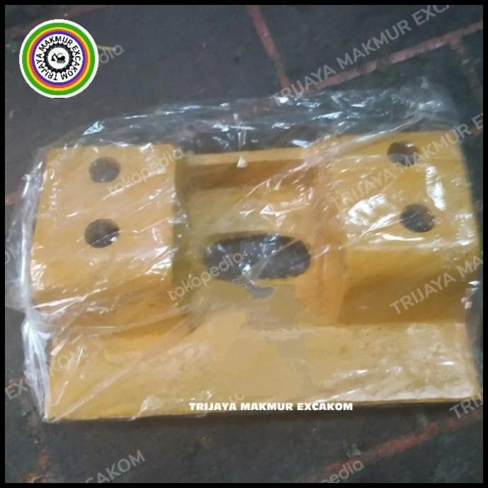 TERLARIS COVER IDLER KOMATSU D85ESS-2 D60 D65 D70 14X-30-12223/12222/12224 