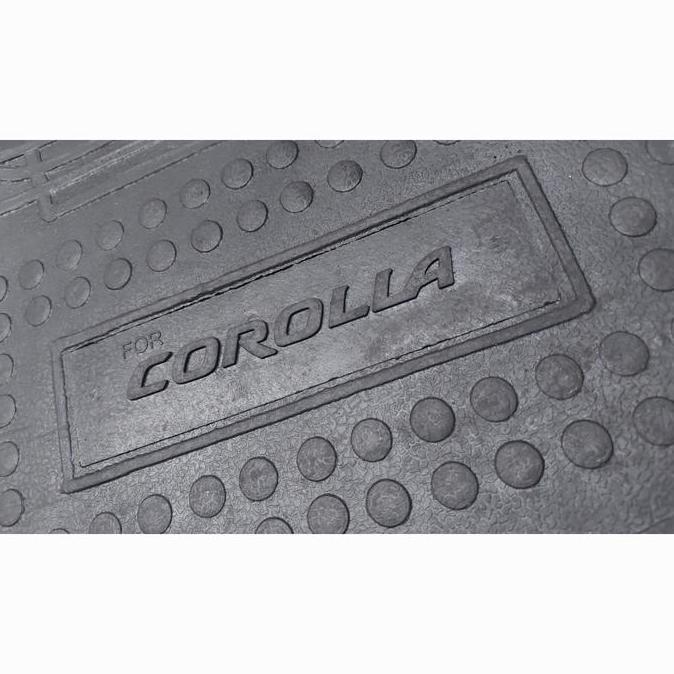 karpet karet alas lantai mobil corolla cross
