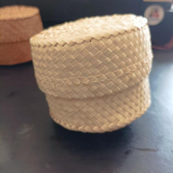 ~~~] keben besek pandan Bali kecil 8*9.5