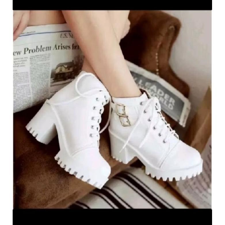 NEW DEALS sepatu sneakers boots wanita hak tebel sepatu boots koboy korean style sepatu boots hitam 
