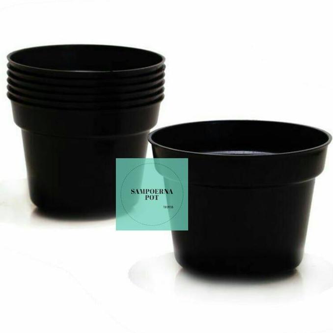 Gardendrm- Pot Bunga Tanaman Plastik Hitam 40Cm