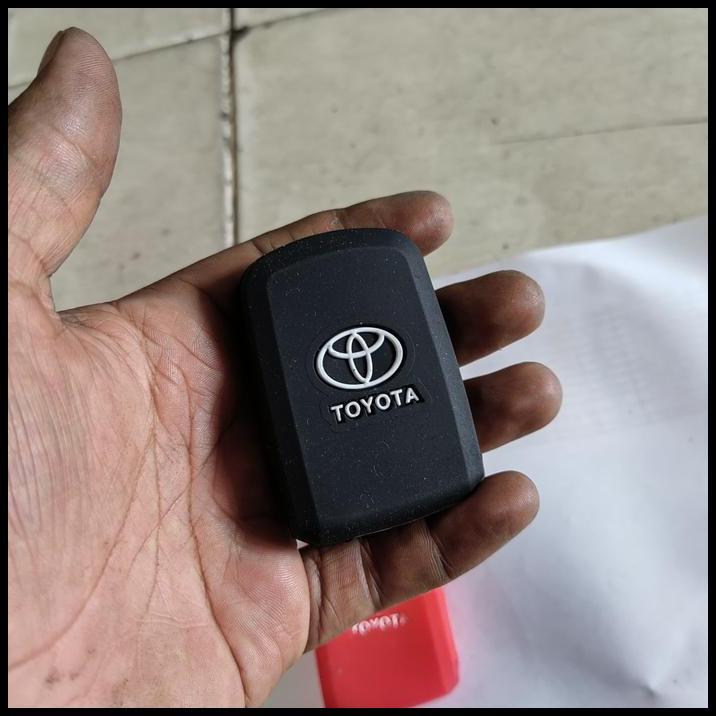 GRATIS ONGKIR COVER PENGAMAN KONCI / SLIKON KONCI / KONDOM KONCI / TOYOTA SIENTA