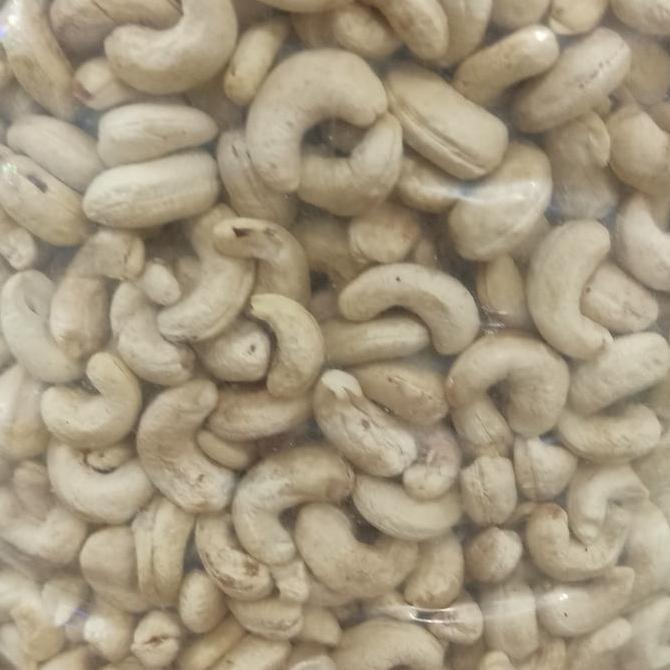 kacang mente 1kg mentah