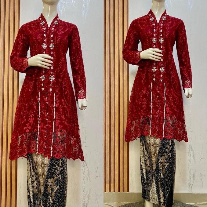 Larisa Kartini Tunik Payet Kebaya Baju Kondangan