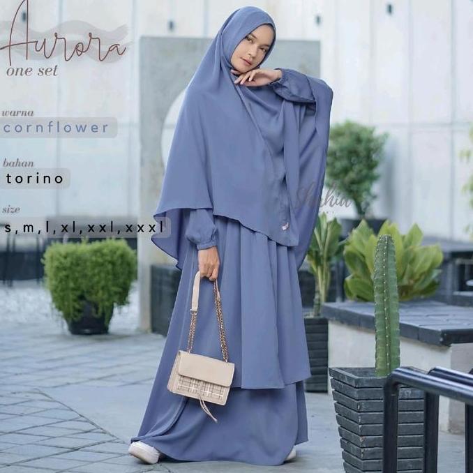 Aurora Set by Shahia Gamis