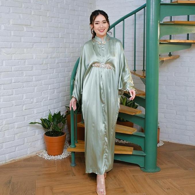 Missnomi - Khaleeda Kaftan / Kaftan Gamis / Kaftan Lebaran / Kaftan Wanita muslim panjang Silk Payet