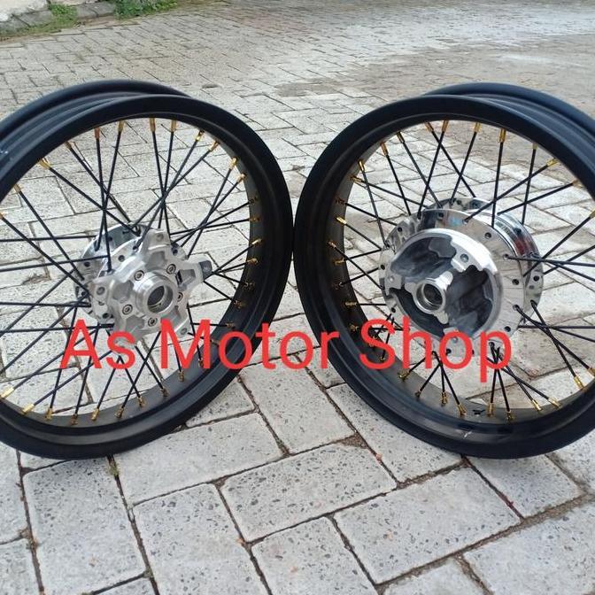 VELG SET TAPAK LEBAR 300 -350 RING 17 TROMOL R15 V3 VIXION R155 XSR