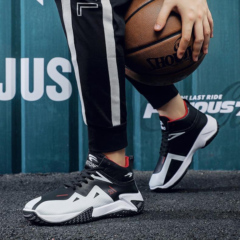 HOT DEALS TIMUGA Sepatu Olahraga Basket Pria Sepatu Sneakers Pria Outdoor Sepatu Sport Bally Cowok M