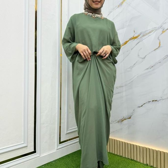 Kaftan Hera Allsize dengan Model Lengan Panjang dan Bahan Ceruti bebydoll premium Mewah