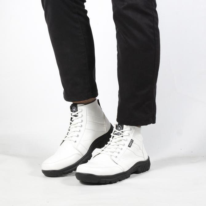 DB251 - Sepatu Boots Pria V 5525 Brand Varka Sepatu Kets Kuliah Kerja Jalan Jalan Trendi Berkualitas