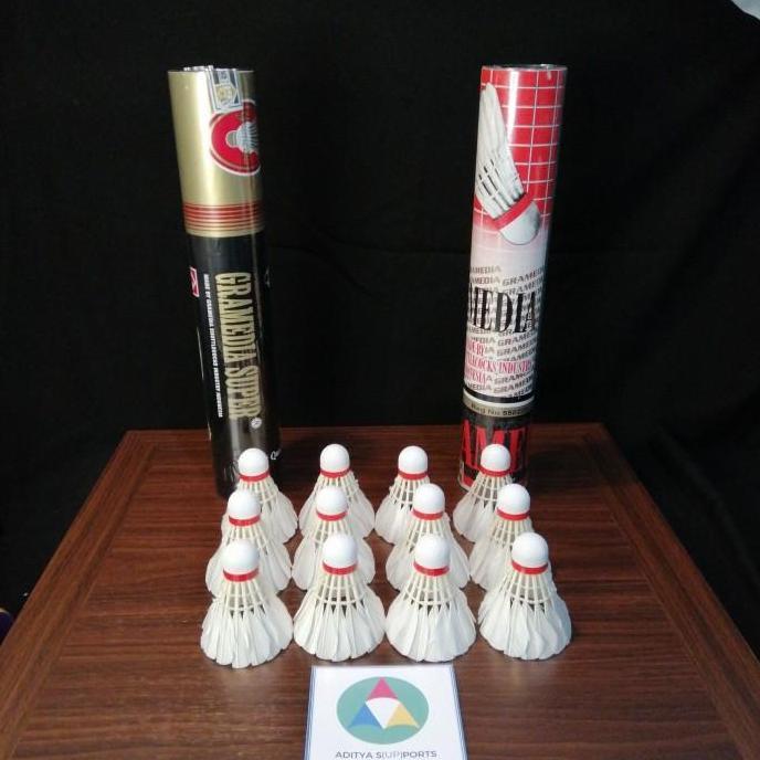 Kok Gramedia Shuttlecock Badminton Raket Bal Bulutangkis Super Hitam Kotak Merah Bulu Bulat Kedot Ol