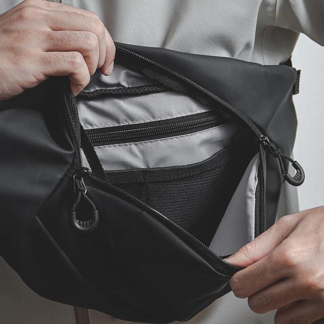 Numerus Stallion Waistbag Travel Sling Tas Gadget Pria