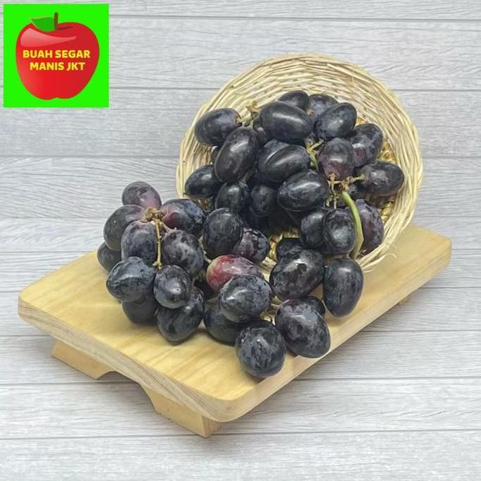 Frutiforti- Anggur Hitam Non Biji Black Seedless Summer Royal Autumn Grapes
