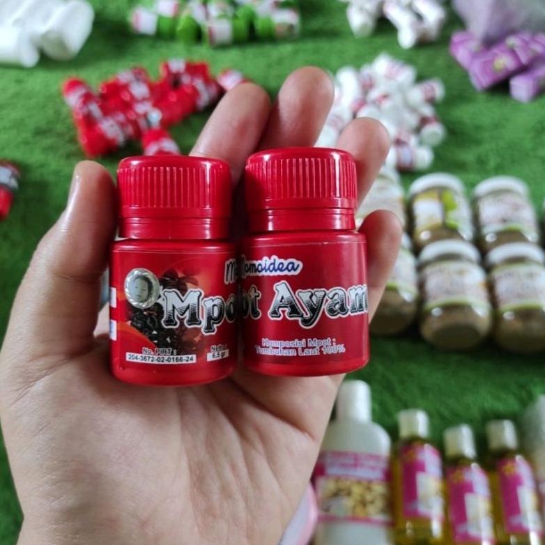 Mpot Ayam Momoidea / Mpot  Ayam Biang