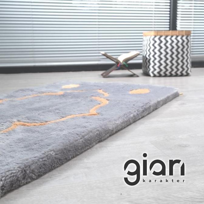 SAJADAH BULU/RUMBAI/BUSA/TEBAL HARRAMAIN PREMIUM - GIAN KARAKTER