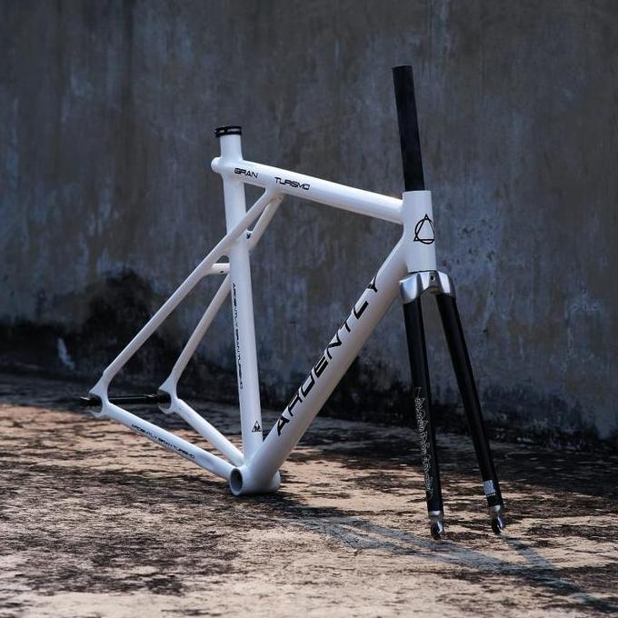 Frameset ardently Gran turismo track fixie