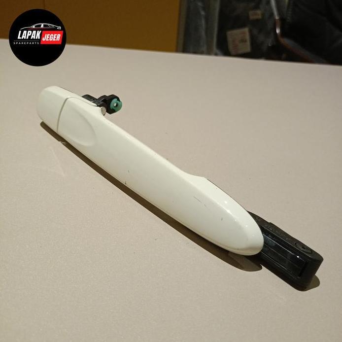handle gagang pintu luar grand Avanza 2012 2013 2015 2018 2020 bekas