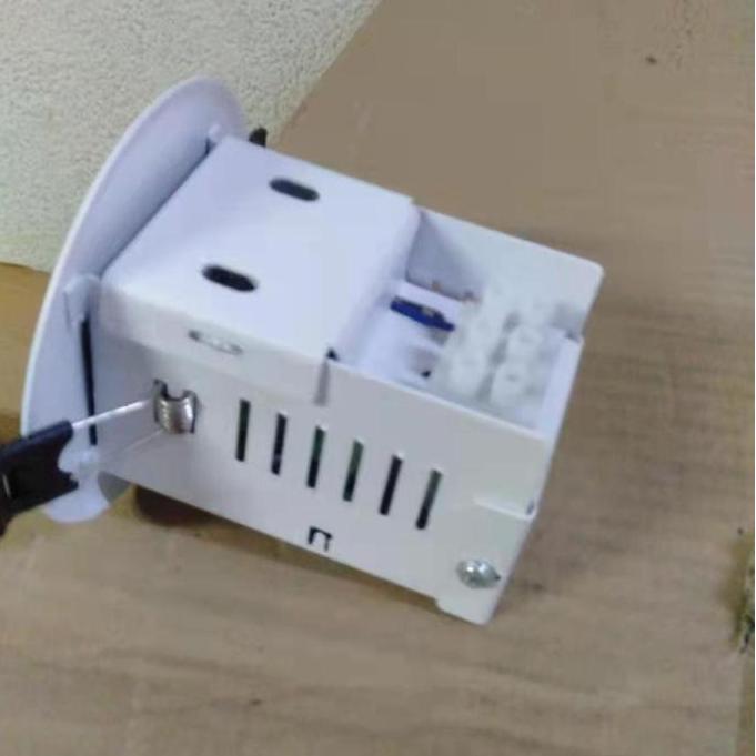 lampu emergency hokistar downlight 3 watt